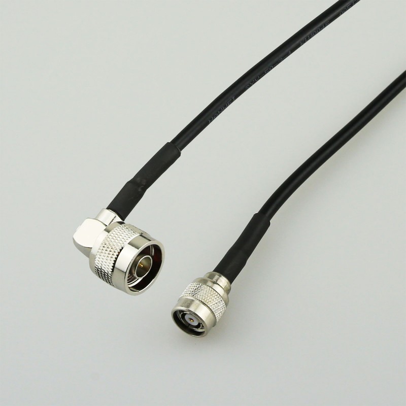 [AIR-CAB005LL-R-N] Cisco Low-Loss RF Antenna Cable – 5 ft, RP-TNC Female to 90° N-Male, For Aironet Wireless Radios